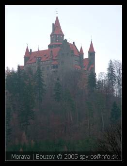 Morava | hrad Bouzov