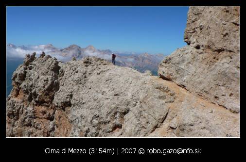 Cristallo - Cima di Mezzo, pohľad na Antelao, Sorapis a Civetta